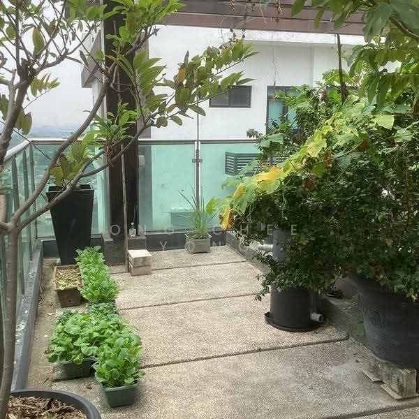 Service Residence for Sale at Isola - Ong Chee Yong - Balcony - PropertyGuru.com.my