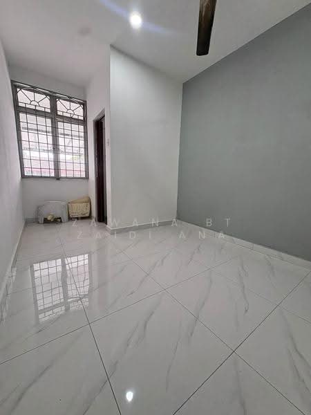 Rumah Teres 1-Tingkat untuk Dijual di Rawang (Selangor) - Zawana BT Zaidi Ana - Interior - PropertyGuru.com.my
