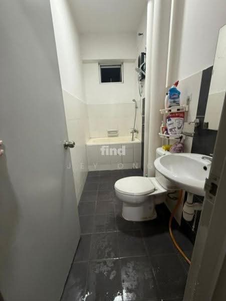 Apartment for Rent at Pinang Laguna - Jey Ong - Bathroom - PropertyGuru.com.my