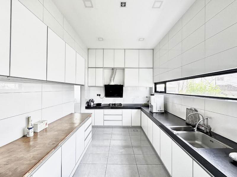 Bungalow House for Sale in Saujana Impian (Kajang) - Ai Faizal - PropertyGuru.com.my