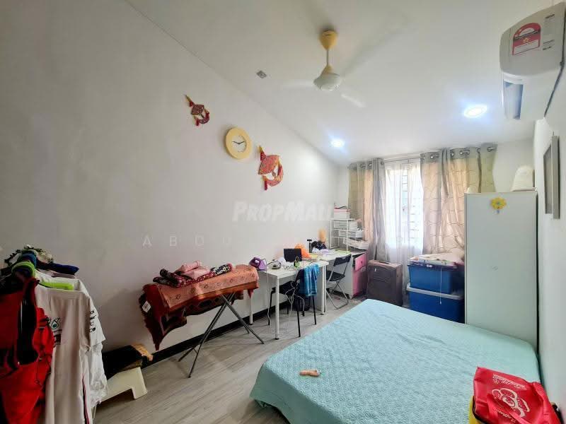 Rumah Teres 2-Tingkat untuk Dijual di Taman Melawati (Ulu Kelang) - Abdul Qadir - Bedroom - PropertyGuru.com.my