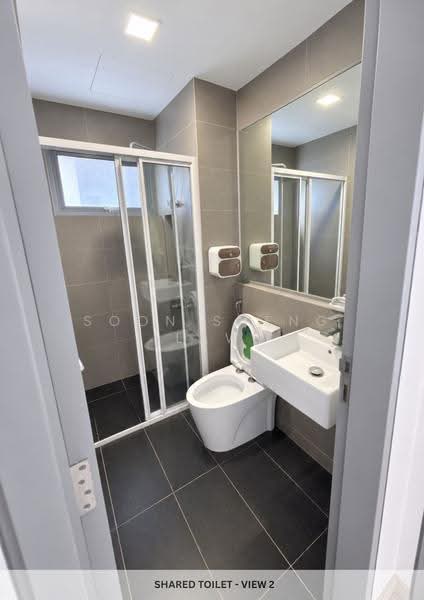 Kondominium untuk Disewa di Lakefront Residence - Soon Sheng Law - Bathroom - PropertyGuru.com.my