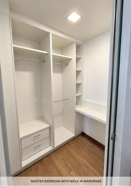 Kondominium untuk Disewa di Lakefront Residence - Soon Sheng Law - Master Bedroom - PropertyGuru.com.my