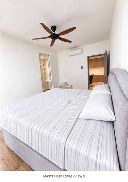 Kondominium untuk Disewa di Lakefront Residence - Soon Sheng Law - Master Bedroom - PropertyGuru.com.my