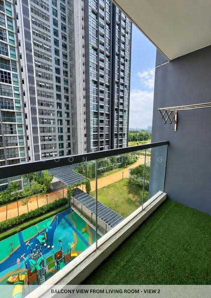 Kondominium untuk Disewa di Lakefront Residence - Soon Sheng Law - Balcony - PropertyGuru.com.my