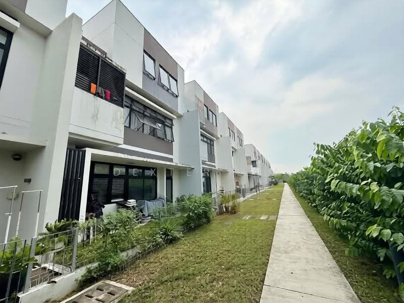 Rumah Bandar untuk Dijual di Sunway City Iskandar Puteri (Iskandar Puteri (Nusajaya)) - Dexter Lim - Exterior - PropertyGuru.com.my