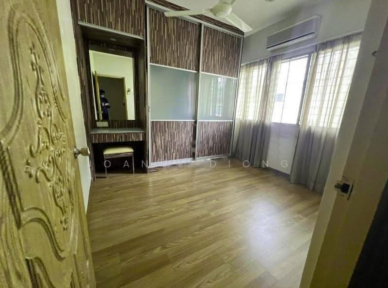 2-storey Terraced House for Rent in Bangsar (Kuala Lumpur) - Joanne Diong - Bedroom - PropertyGuru.com.my