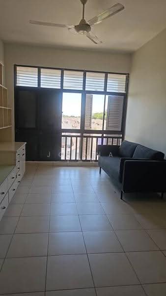 Condominium for Rent at Lakes Condominiums / Pangsapuri Tasik - Joanna Tan - Living Room - PropertyGuru.com.my