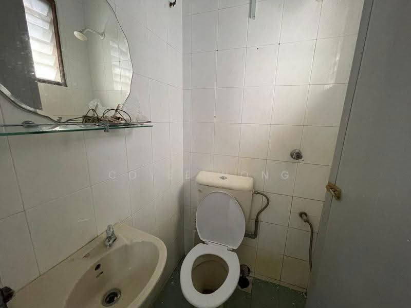 Rumah Teres 1-Tingkat untuk Dijual di Bandar Sri Damansara (Selangor) - Coyee Wong - Bathroom - PropertyGuru.com.my
