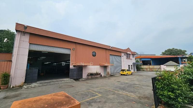 Kilang Terpisah untuk Dijual di Bandar Baru Bangi (Bangi) - Bond Lee - Exterior - PropertyGuru.com.my
