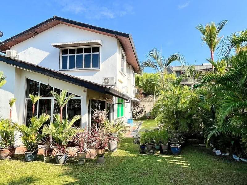 Bungalow House for Sale in Taman Universiti Ss3 (Petaling Jaya) - Cindy Kee - Exterior - PropertyGuru.com.my