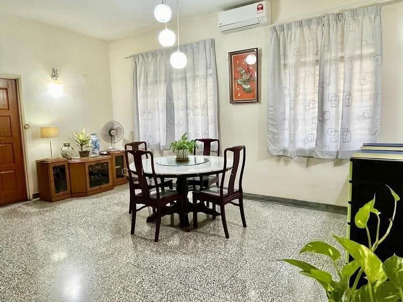 Bungalow House for Sale in Taman Universiti Ss3 (Petaling Jaya) - Cindy Kee - Dining Room - PropertyGuru.com.my