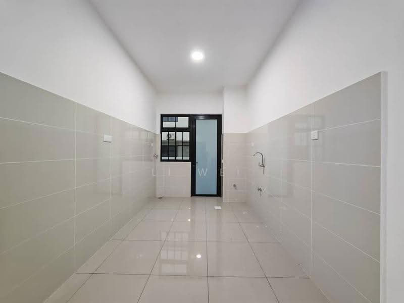 Rumah Teres 2-Tingkat untuk Disewa di Eco Botanic (Iskandar Puteri (Nusajaya)) - Li Wei - Kitchen - PropertyGuru.com.my