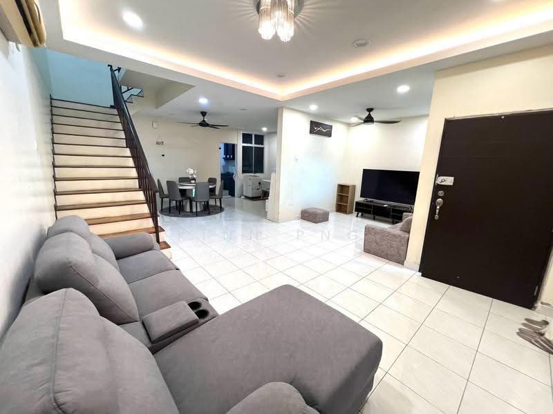 Rumah Teres 2-Tingkat untuk Dijual di Taman Mutiara Rini (Skudai) - Kinn Png - Living Room - PropertyGuru.com.my