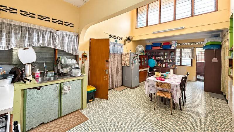 Bungalow House for Sale in Petaling Jaya (Selangor) - Hafiz Sulaiman - Kitchen - PropertyGuru.com.my