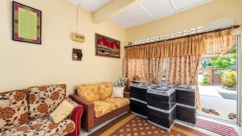 Bungalow House for Sale in Petaling Jaya (Selangor) - Hafiz Sulaiman - Living Room - PropertyGuru.com.my