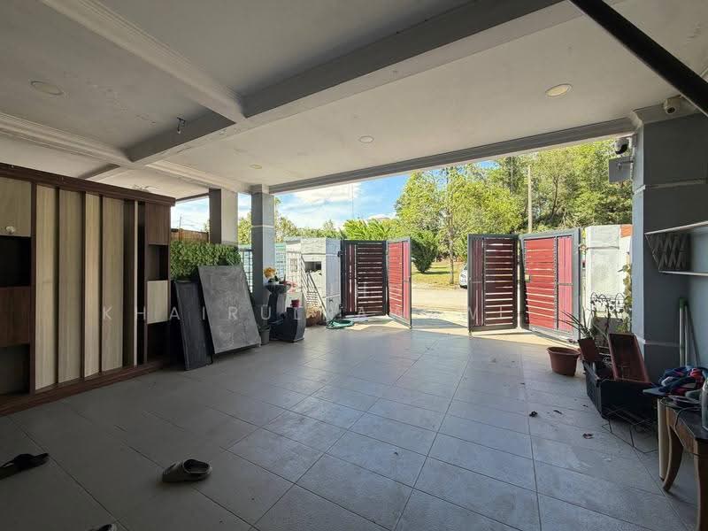 2-storey Terraced House for Sale in Bandar Bukit Puchong 2 (Puchong) - Muhd Khairulnawawi Kamaruddin - Exterior - PropertyGuru.com.my