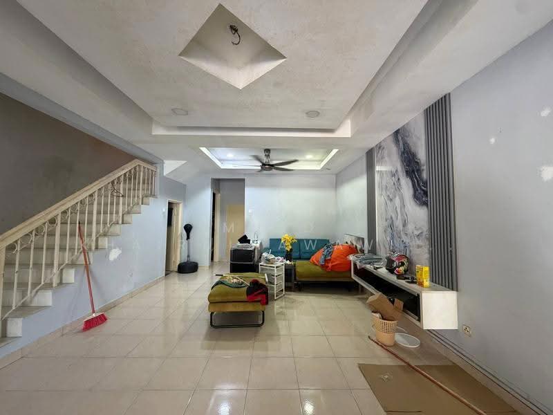 2-storey Terraced House for Sale in Bandar Bukit Puchong 2 (Puchong) - Muhd Khairulnawawi Kamaruddin - Living Room - PropertyGuru.com.my