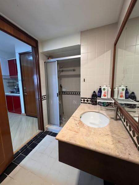 Kondominium untuk Dijual di Riana Green Condominium - Xin Nee - Bathroom - PropertyGuru.com.my