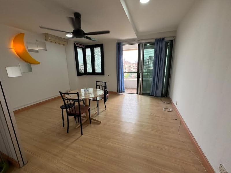 Kondominium untuk Dijual di Riana Green Condominium - Xin Nee - Living Room - PropertyGuru.com.my