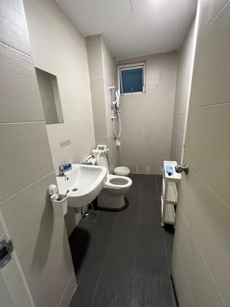 Condominium for Sale at The Regina - Andy Liew - Bathroom - PropertyGuru.com.my