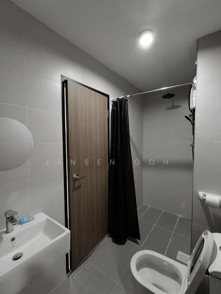Service Residence for Rent at TRELLIS RESIDENCES - Jensen Goh - Bathroom - PropertyGuru.com.my