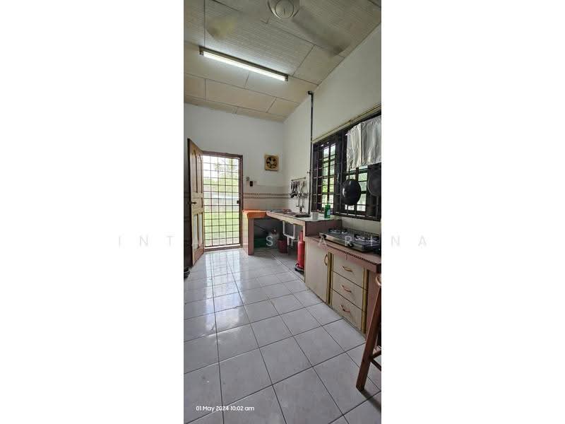 Rumah Banglo untuk Dijual di Bandar Baru Bangi (Selangor) - Intan Sharina - Wet kitchen - PropertyGuru.com.my