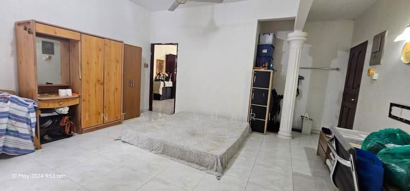 Rumah Banglo untuk Dijual di Bandar Baru Bangi (Selangor) - Intan Sharina - Bedroom - PropertyGuru.com.my