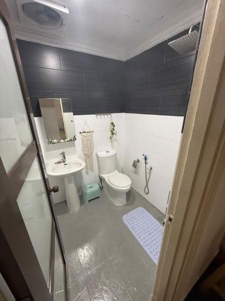 Condominium for Rent at Corinthian Condominium - Marco Tan - Bathroom - PropertyGuru.com.my