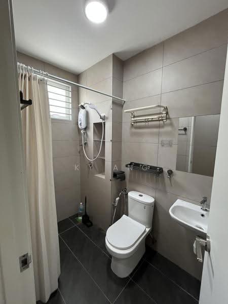 Rumah Teres untuk Disewa di Sepang (Selangor) - KY Ang - Bathroom - PropertyGuru.com.my