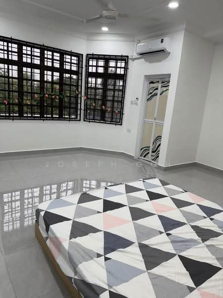 Rumah Teres 2-Tingkat untuk Disewa di Taman Daya (Johor Bahru) - Joseph Goh - Bedroom - PropertyGuru.com.my