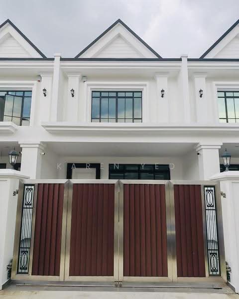 Rumah Teres 2-Tingkat untuk Dijual di Bandar Seri Alam (Masai) - Karen Yeo - Exterior - PropertyGuru.com.my
