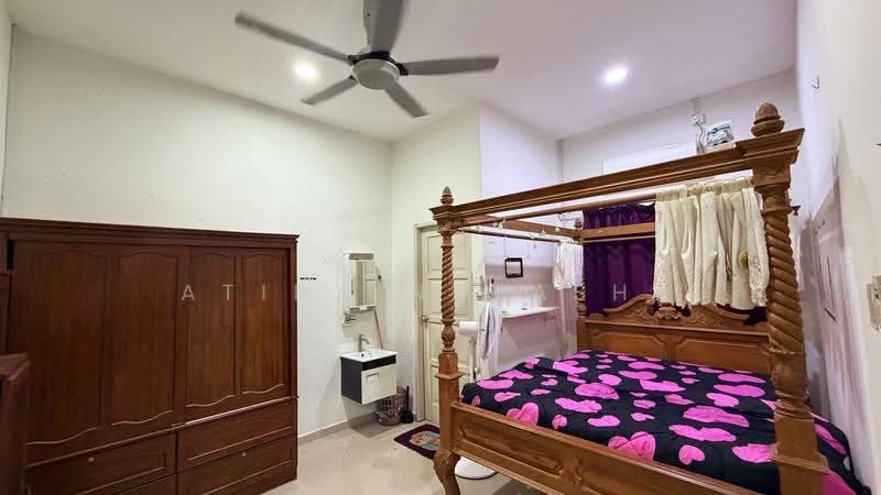 Semi-Detached House for Sale in Kemaman (Terengganu) - Atina Natasha - Bedroom - PropertyGuru.com.my