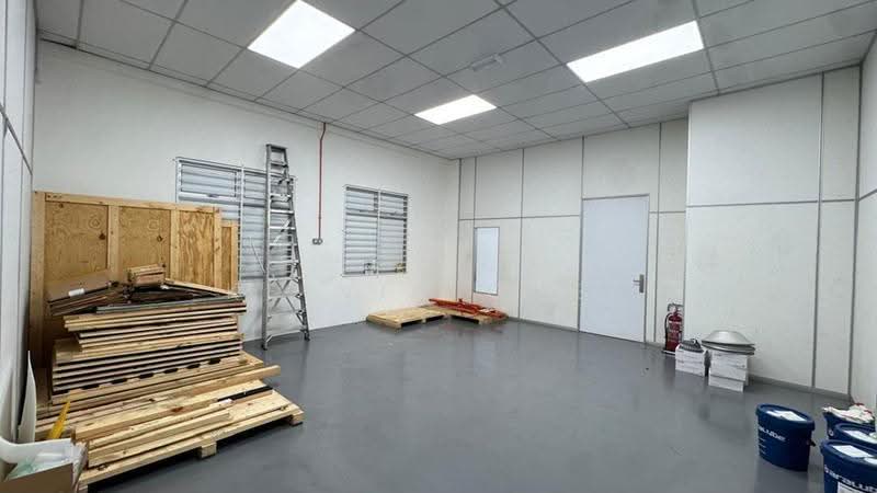 Semi-D Factory for Sale in Taman Desa Cemerlang (Ulu Tiram) - Kelvin Chee - Interior - PropertyGuru.com.my