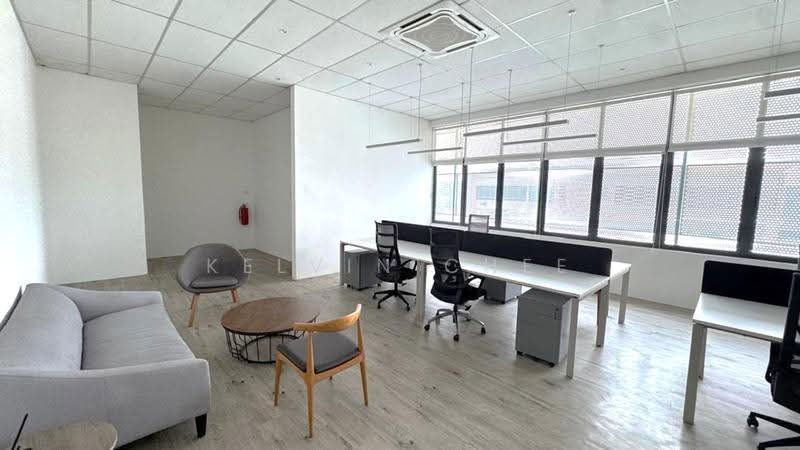 Semi-D Factory for Rent in Taman Desa Cemerlang (Ulu Tiram) - Kelvin Chee - Interior - PropertyGuru.com.my