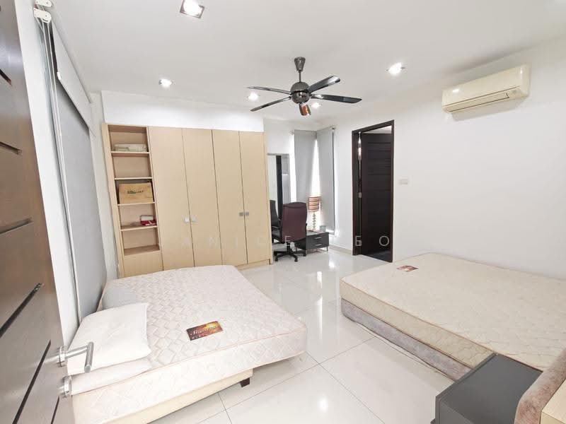 Rumah Banglo untuk Dijual di Taman Suria (Johor Bahru) - Janice Teo - Bedroom - PropertyGuru.com.my