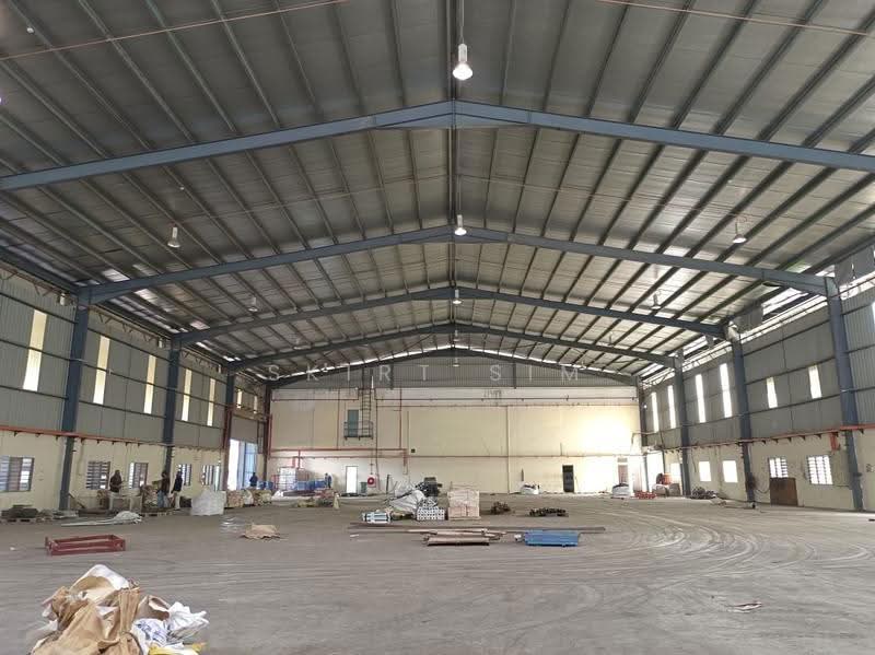 Factory for Rent in Bandar Baru Nilai (Nilai) - Skirt Sim - Interior - PropertyGuru.com.my