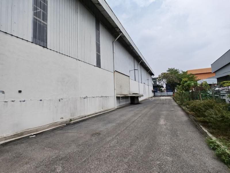 Warehouse for Sale in Seksyen 25 (Shah Alam) - Sherene Goh - Exterior - PropertyGuru.com.my