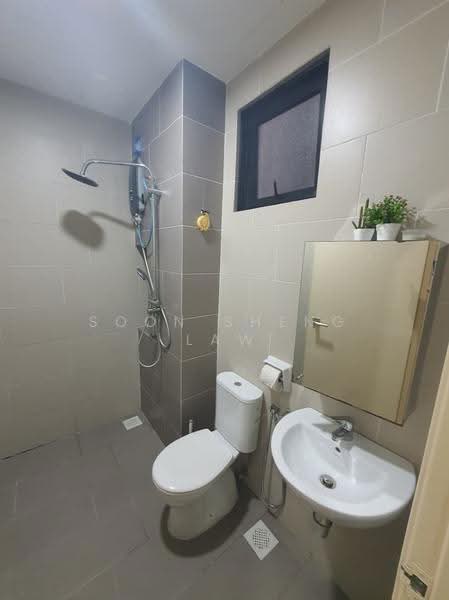 Rumah Bandar untuk Disewa di Bangi (Selangor) - Soon Sheng Law - Bathroom - PropertyGuru.com.my