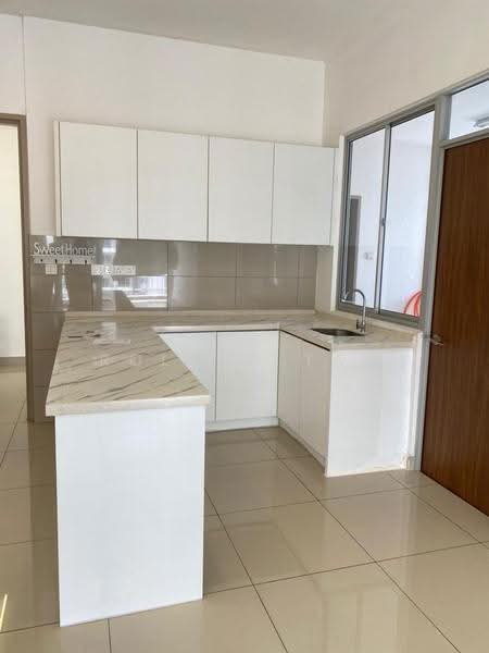 Kondominium untuk Dijual di Villa Crystal - Roland Tan - Kitchen - PropertyGuru.com.my