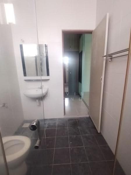 Rumah Teres 2-Tingkat untuk Disewa di Ipoh (Perak) - Kelvin Chong - Bathroom - PropertyGuru.com.my