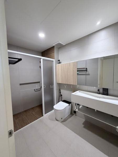 2-storey Terraced House for Sale in Bandar Country Homes (Rawang) - Tom Yip - Bathroom - PropertyGuru.com.my