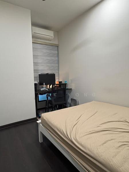 Kediaman Servis untuk Dijual di The Leafz @ Dedaun - Jack Yong - Bedroom - PropertyGuru.com.my