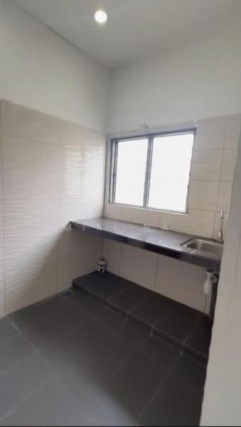 Shop for Rent in Taman Midah (Cheras) - Mike Na - Kitchen - PropertyGuru.com.my