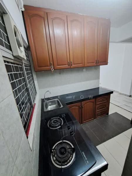 Apartment for Sale at Teratai Mewah Apartment Block 4 & 6 - Nick Yow - Kitchen - PropertyGuru.com.my
