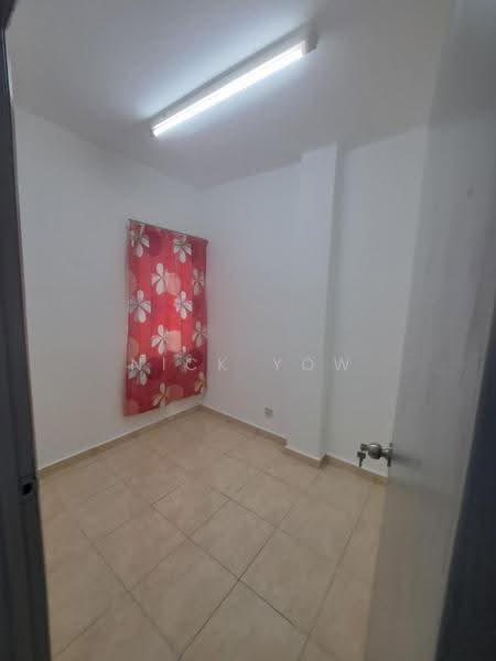 Apartment for Sale at Teratai Mewah Apartment Block 4 & 6 - Nick Yow - Interior - PropertyGuru.com.my
