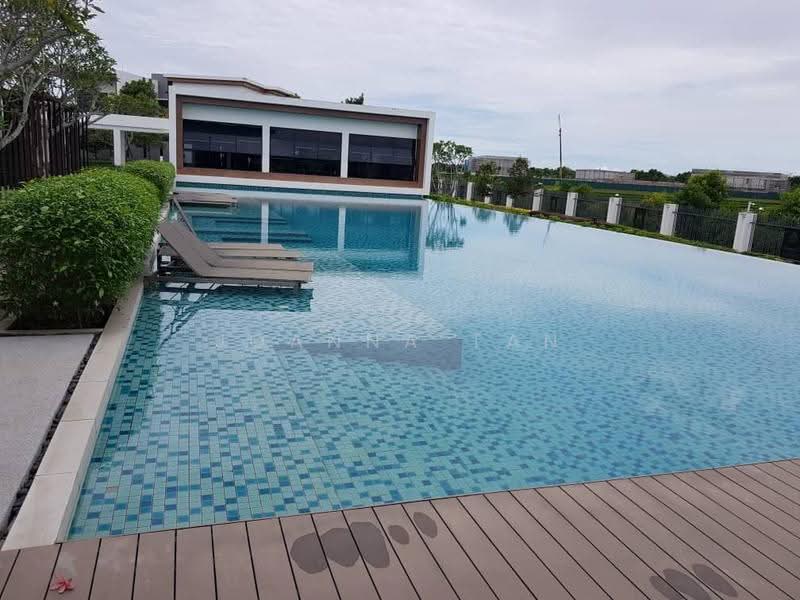 Rumah Berkembar untuk Dijual di Eco Sanctuary (Telok Panglima Garang) - Joanna Tan - Pool - PropertyGuru.com.my