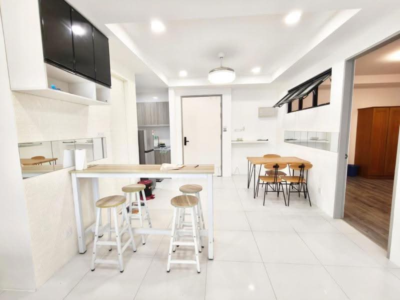 Pangsapuri untuk Disewa di Merriton Residence - Jeno Tan - Dining Room - PropertyGuru.com.my
