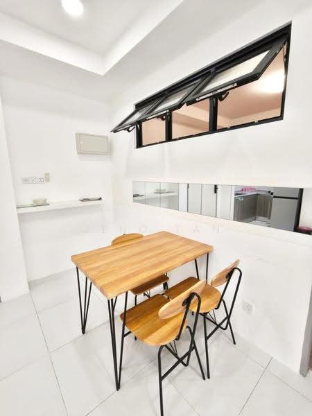Pangsapuri untuk Disewa di Merriton Residence - Jeno Tan - Dining Room - PropertyGuru.com.my