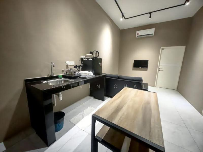 3-storey Terraced House for Rent in Fair Park (Ipoh) - Calvin Chai - Kitchen - PropertyGuru.com.my